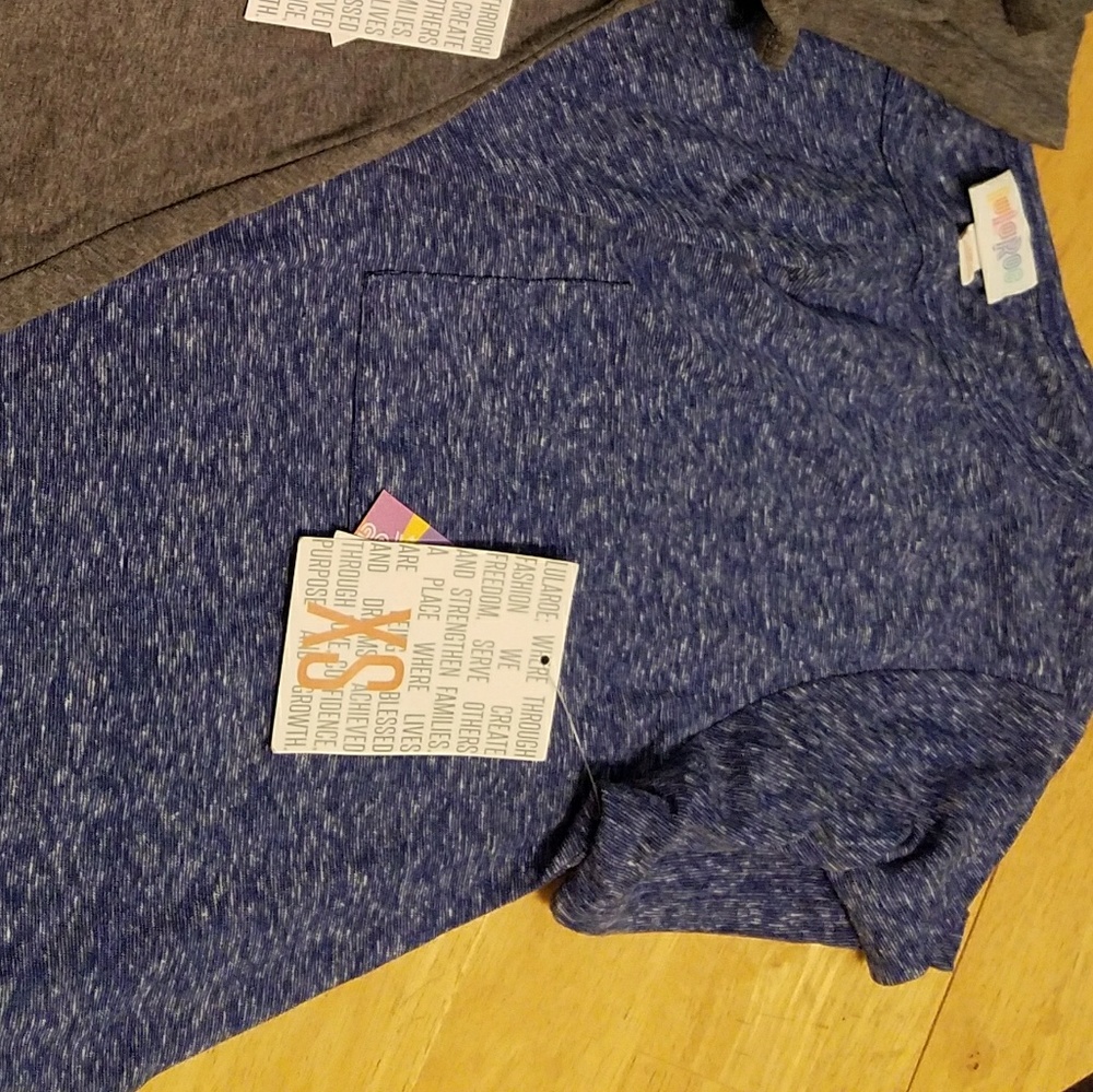 Bnwt xs lularoe carly cotton blend